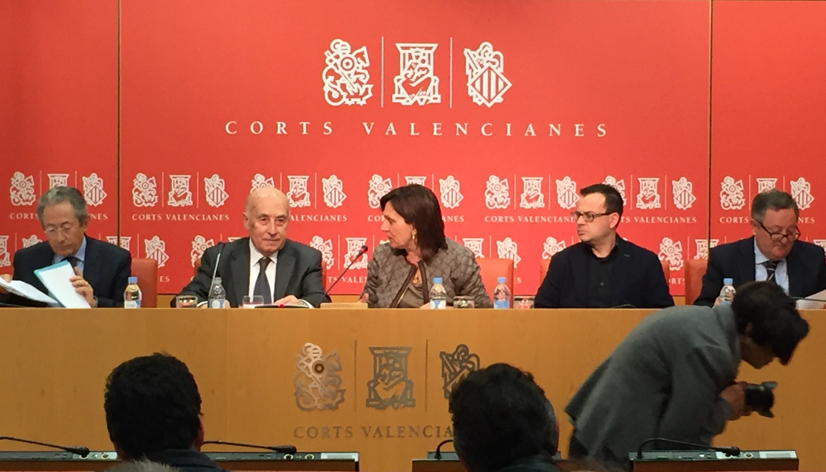 Compareixença del Síndic davant la Comissió de Peticions de les Corts amb motiu de l’informe especial sobre salut mental