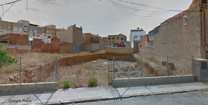 El Síndic demana a Vila-real dur a terme els treballs estrictament necessaris per a evitar el perill d’enderrocament d’un habitatge