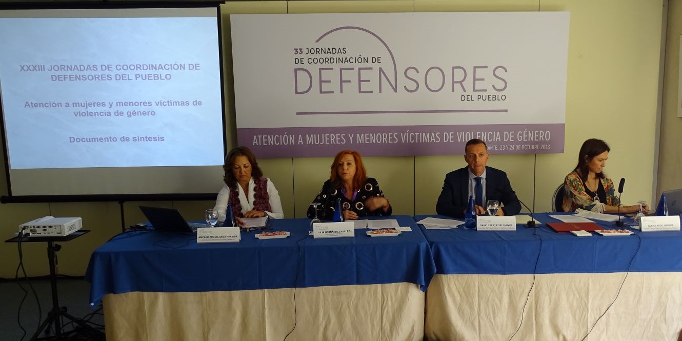 Els defensors del poble exigeixen el compliment de les mesures previstes en el Pacte d’Estat contra la Violència de Gènere