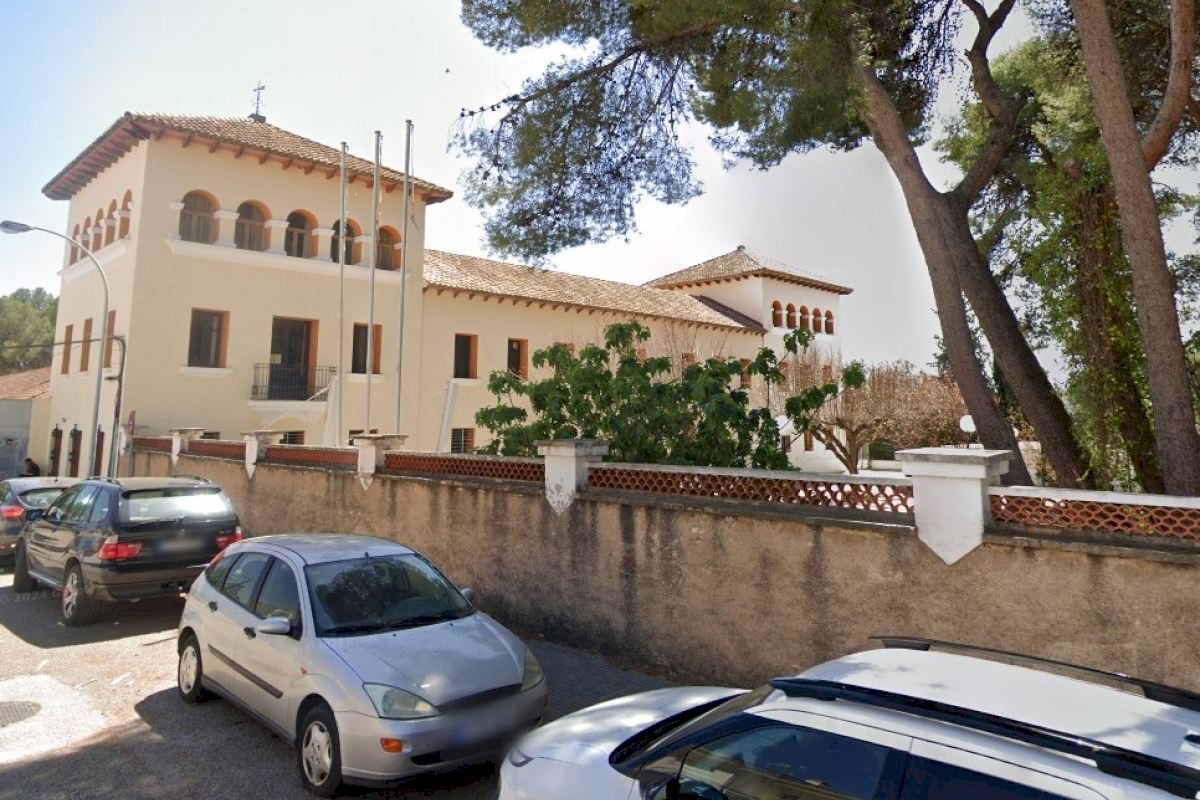 El Síndic exige a la Conselleria medidas urgentes en el centro de menores “La Torre”, de Alborache